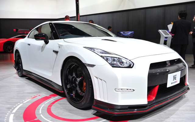 日産 GT-R NISMO（東京モーターショー15）