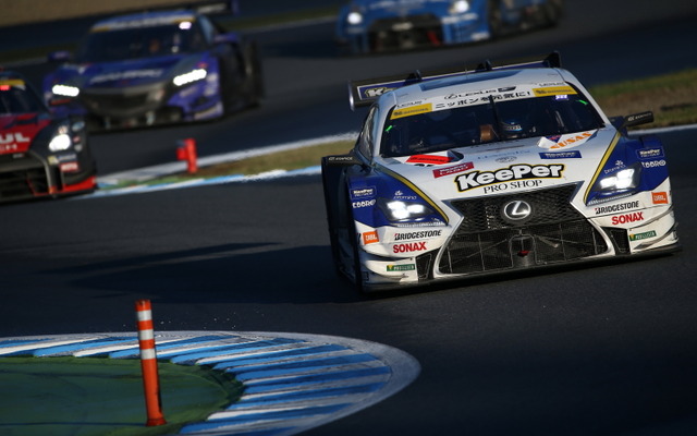 ポール発進の#37 RC FがGT500クラス決勝を制す。