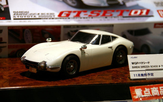 バクシード 新金型の 2000GT…プラモデルラジコンショー06