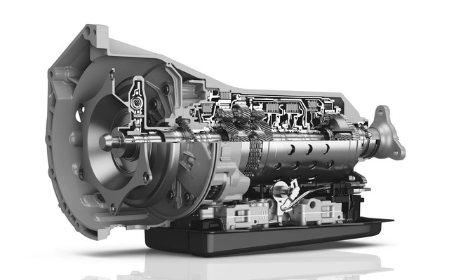 ZF モータースポーツ向け新型AT 8P45R