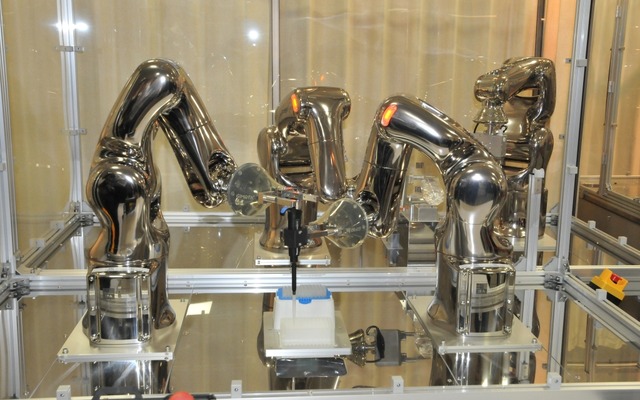 デンソーウェーブの医薬・医療用ロボット