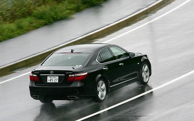 【インプレ'06】国沢光宏 レクサス『LS460』　先端装備のショーケース