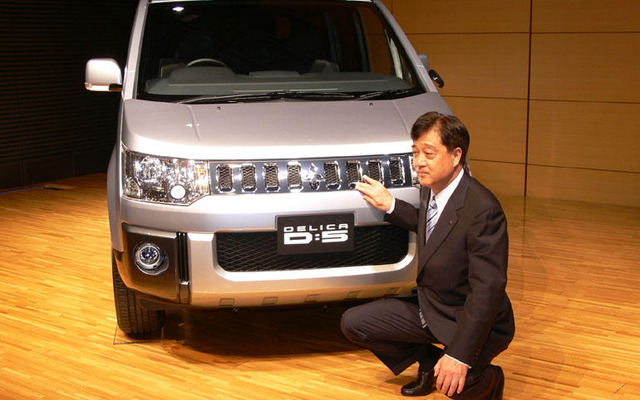 三菱自動車の益子社長、「信頼は確実に回復している」