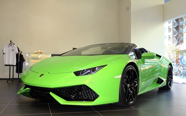 ランボルギーニ ウラカン LP610-4 スパイダー