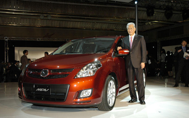 マツダ、通期業績見通しを上方修正　新車販売好調と為替差益で