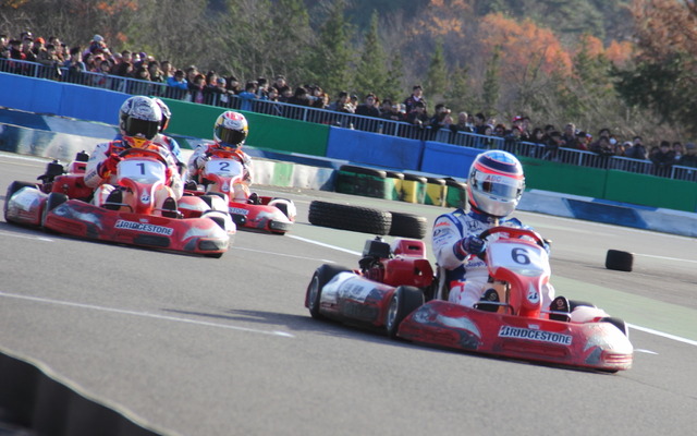 サンクスデーで白熱したHonda Racingカート大会
