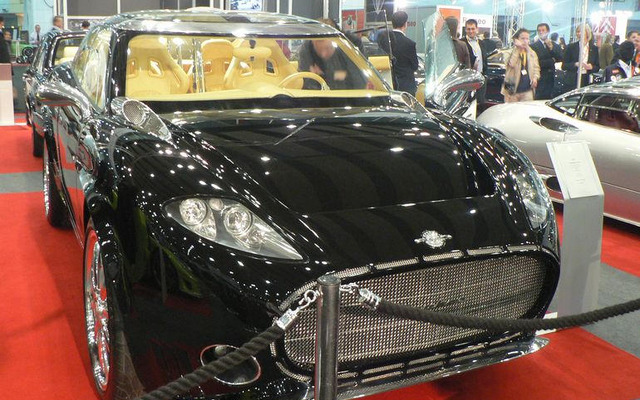 【MPH06】スパイカーのSSUV『D12』も展示