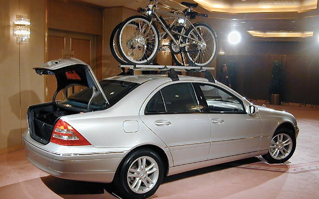 【今が売り時の車】メルセデスベンツ Cクラス…新型発表とウワサ