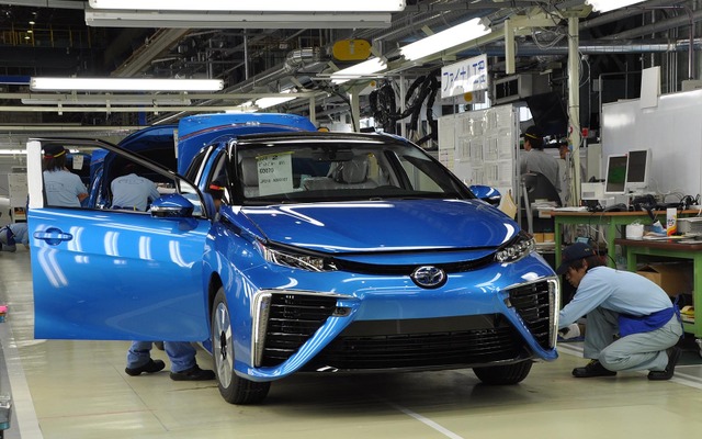 トヨタ MIRAI の生産ライン