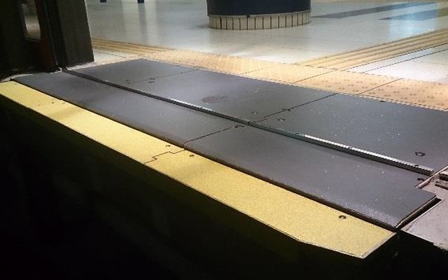 東京メトロは12月から来年2月にかけ、南北線の3駅に可動ステップを設置する。