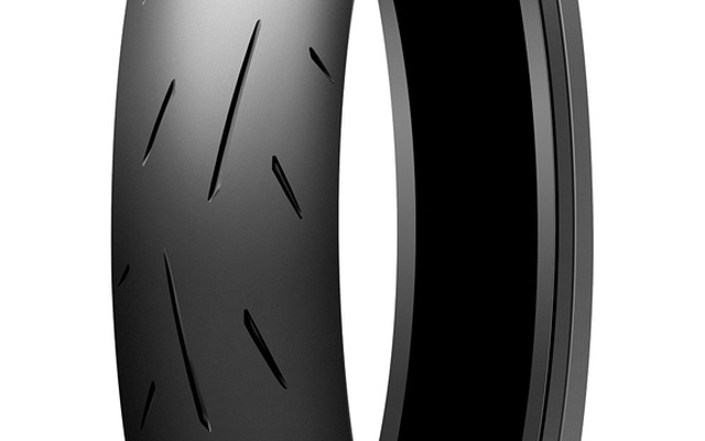 ダンロップ SPORTMAX α-13SP（フロント）