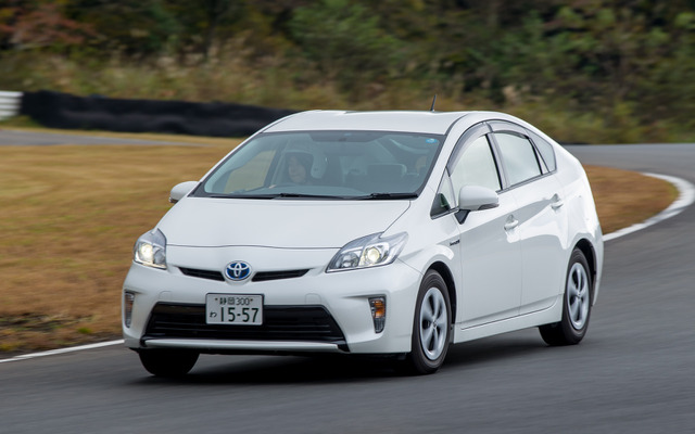 ハイブリッド車にはハイブリッド車ならではのオイルの選び方がある
