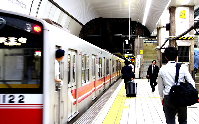 大阪市営地下鉄の御堂筋線。大みそか～元旦は市営地下鉄全線で終夜運転を行う