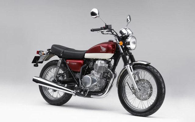 ホンダ CB400 のカラーリングを変更して発売