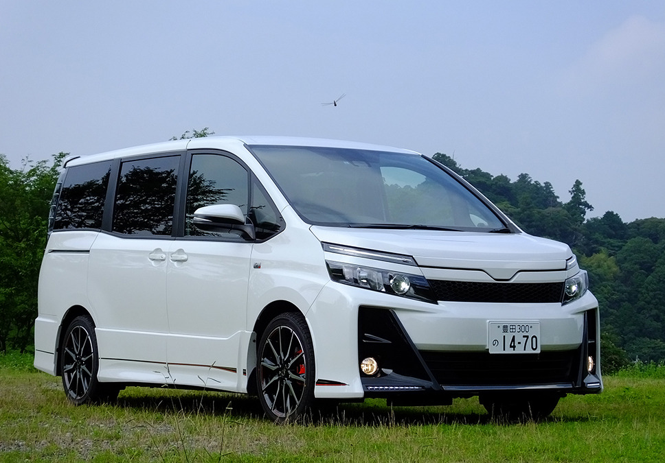 走らせた瞬間 いい G Sヴォクシー 開発陣の仕掛けと狙い レスポンス Response Jp 走らせた瞬間 いい G Sヴォクシー 開発陣の仕掛けと狙い レスポンス Response Jp