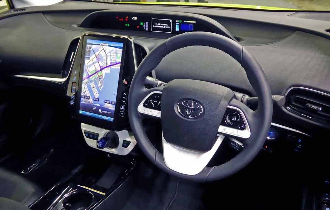 トヨタ プリウスphv 新型 トヨタ初の11 6インチナビ 操作感をチェックした レスポンス Response Jp トヨタ プリウスphv 新型 トヨタ初の11 6インチナビ 操作感をチェックした レスポンス Response Jp