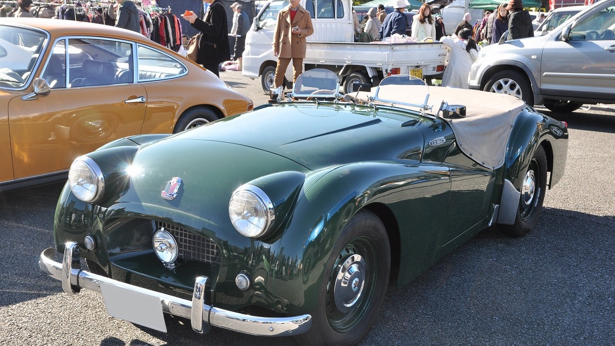 高崎クラシックカーフェスティバル16 トライアンフ Mg オースチンなどの英国車 レスポンス Response Jp 高崎クラシックカーフェスティバル16 トライアンフ Mg オースチンなどの英国車 レスポンス Response Jp