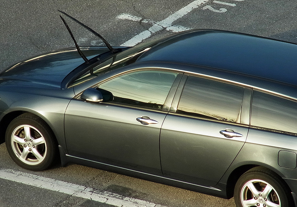 ナゼ ワイパーを立てて駐車する理由 レスポンス Response Jp