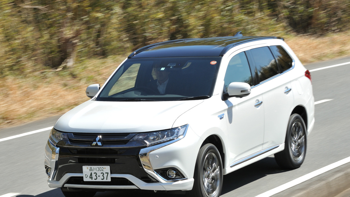 三菱 アウトランダーphev Sエディション 試乗 ビルシュタインの恩恵で走りは欧州風味 諸星陽一 レスポンス Response Jp