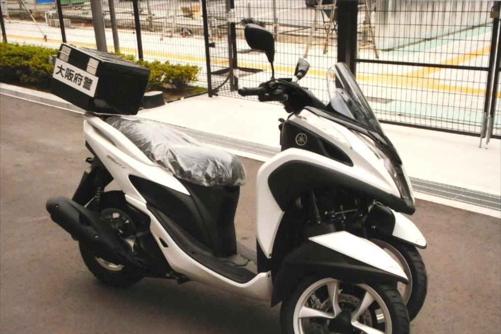 大阪府警が110台を調達 ヤマハの2 1スクーター トリシティ125 レスポンス Response Jp