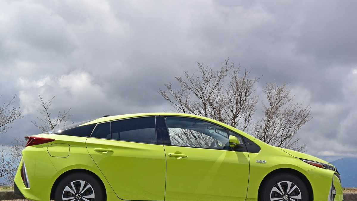 トヨタ プリウスphv 650km試乗 ファーストインプレッションは完全に覆された 井元康一郎 レスポンス Response Jp トヨタ プリウスphv 650km試乗 ファーストインプレッションは完全に覆された 井元康一郎 レスポンス Response Jp