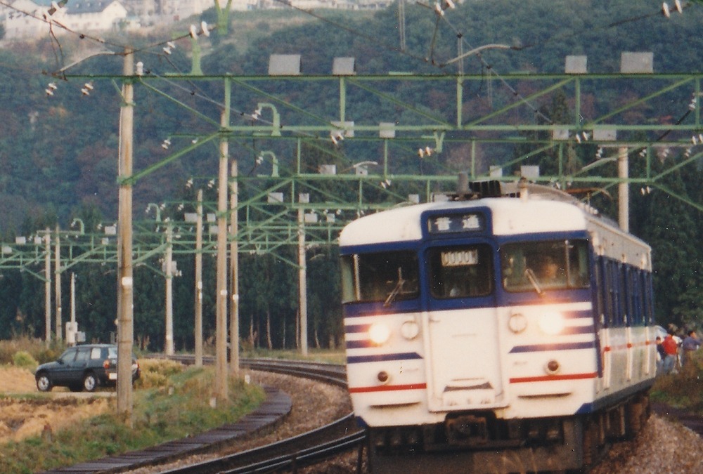 今度の115系は 白 青 赤 Jr東日本 一次新潟色 も復刻 レスポンス Response Jp