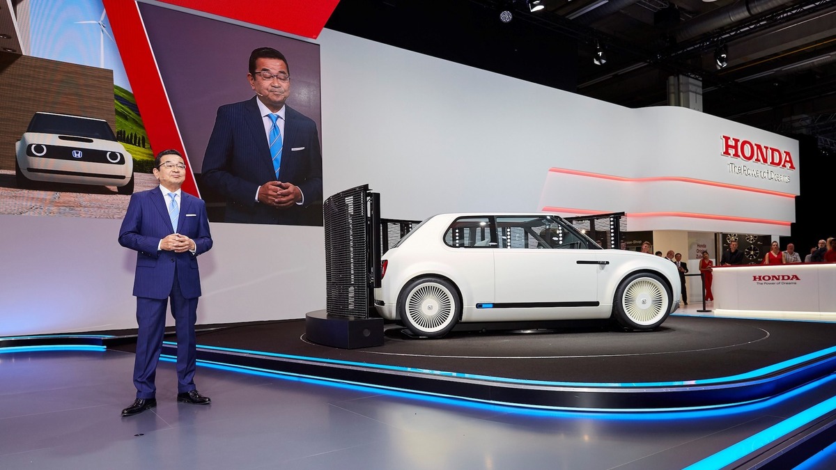 新聞ウォッチ フランクフルトモーターショー開幕 まるで Evにあらずんば クルマにあらず レスポンス Response Jp