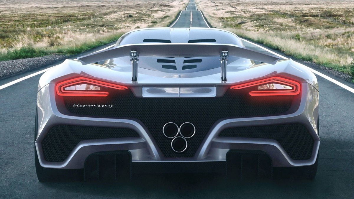 Sema 17 米ヘネシー 新型ハイパーカー F5 を公開予定 シロン 超える4km H目標 レスポンス Response Jp