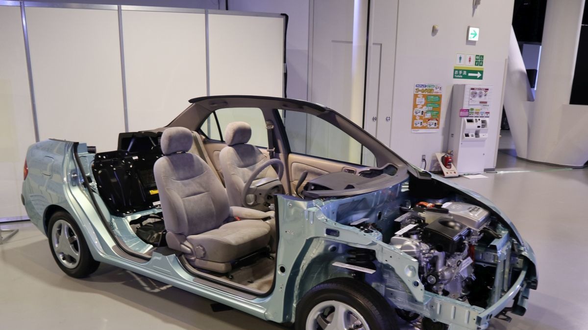 バッテリー電圧は初代プリウスより下がっているが容量は進化 トヨタ電動化技術 レスポンス Response Jp バッテリー電圧は初代プリウスより下がっているが容量は進化 トヨタ電動化技術 レスポンス Response Jp