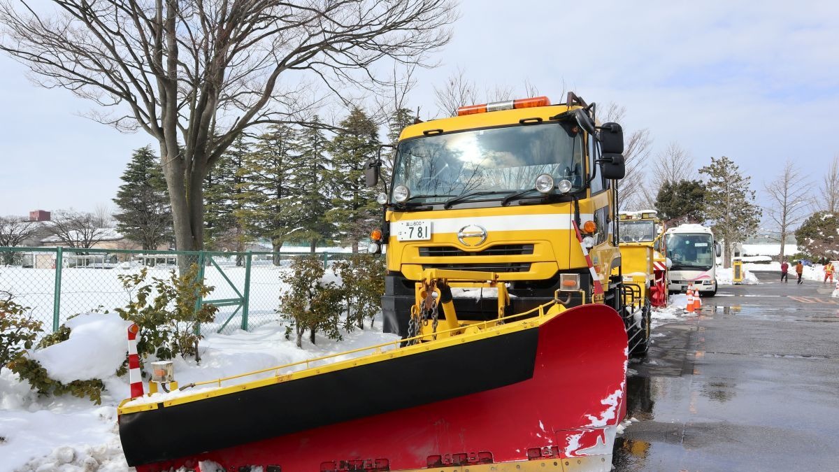 除雪車 トラック 免許