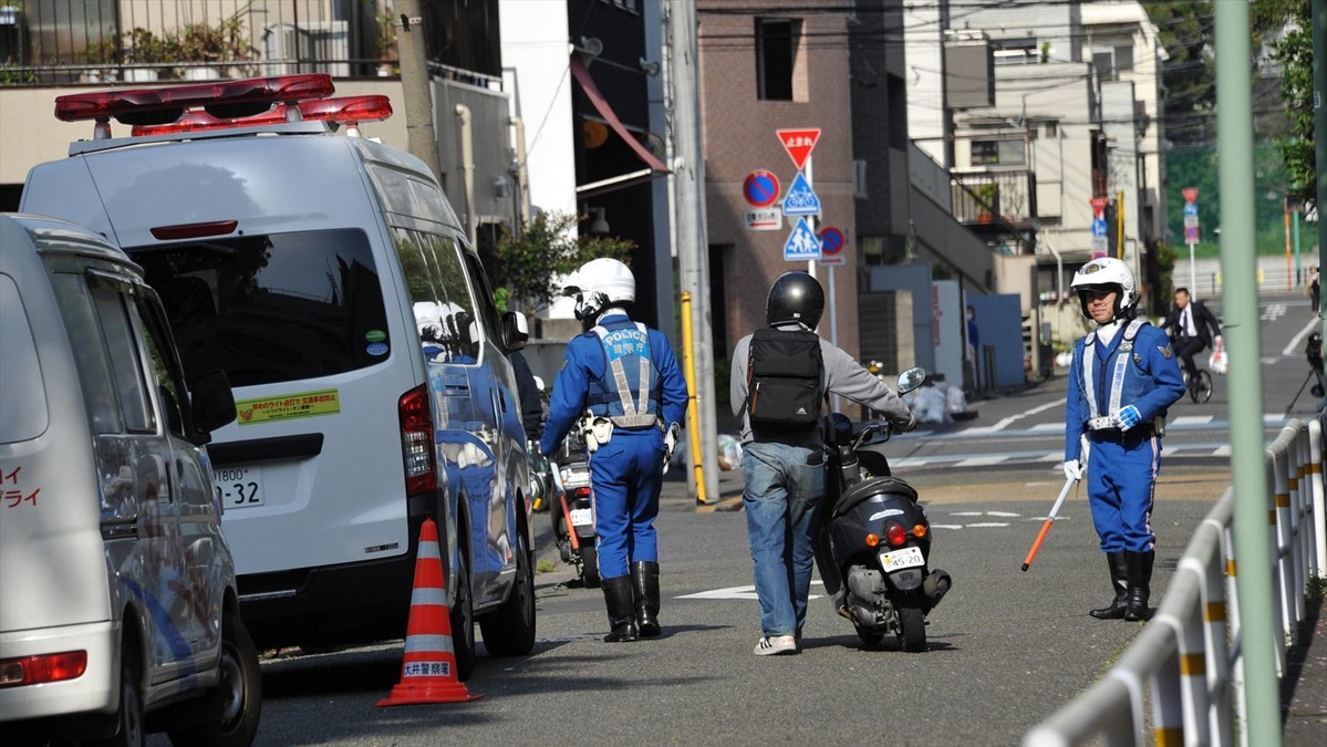 全国で通学路の一斉検問 新1年生には小 中 高 共通で注意 レスポンス Response Jp 全国で通学路の一斉検問 新1年生には小 中 高 共通で注意 レスポンス Response Jp