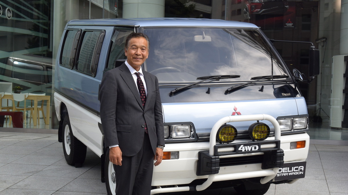 ダカール王者 増岡にとって思い出深いモデルは 三菱 デリカ 50周年 レスポンス Response Jp ダカール王者 増岡にとって思い出深いモデルは 三菱 デリカ 50周年 レスポンス Response Jp