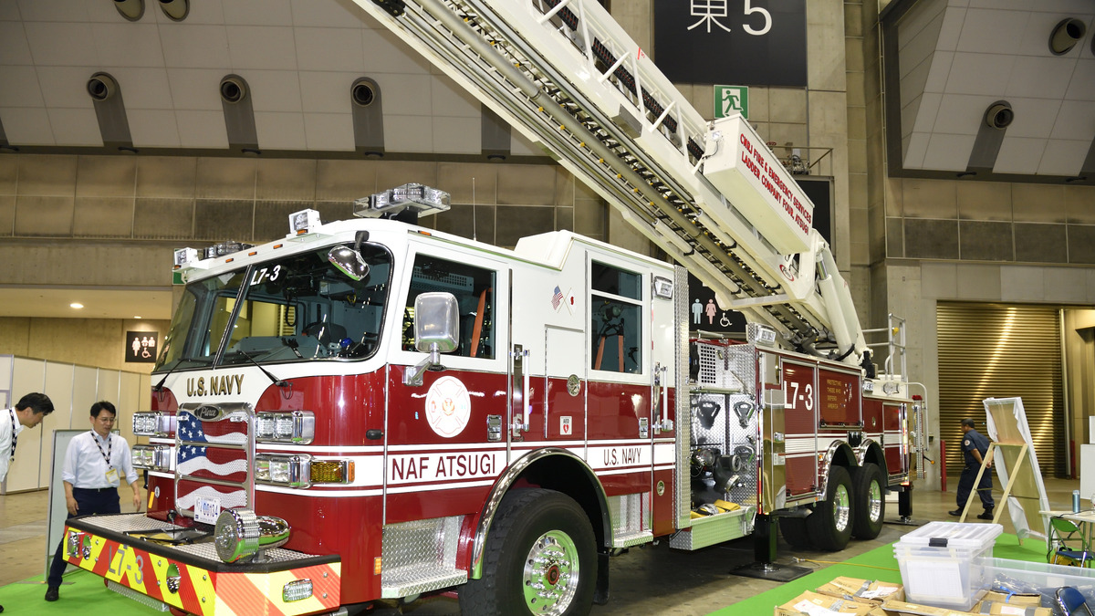 アメリカの消防車を在日米海軍 空軍が出展 東京国際消防防災展18 詳細画像 レスポンス Response Jp
