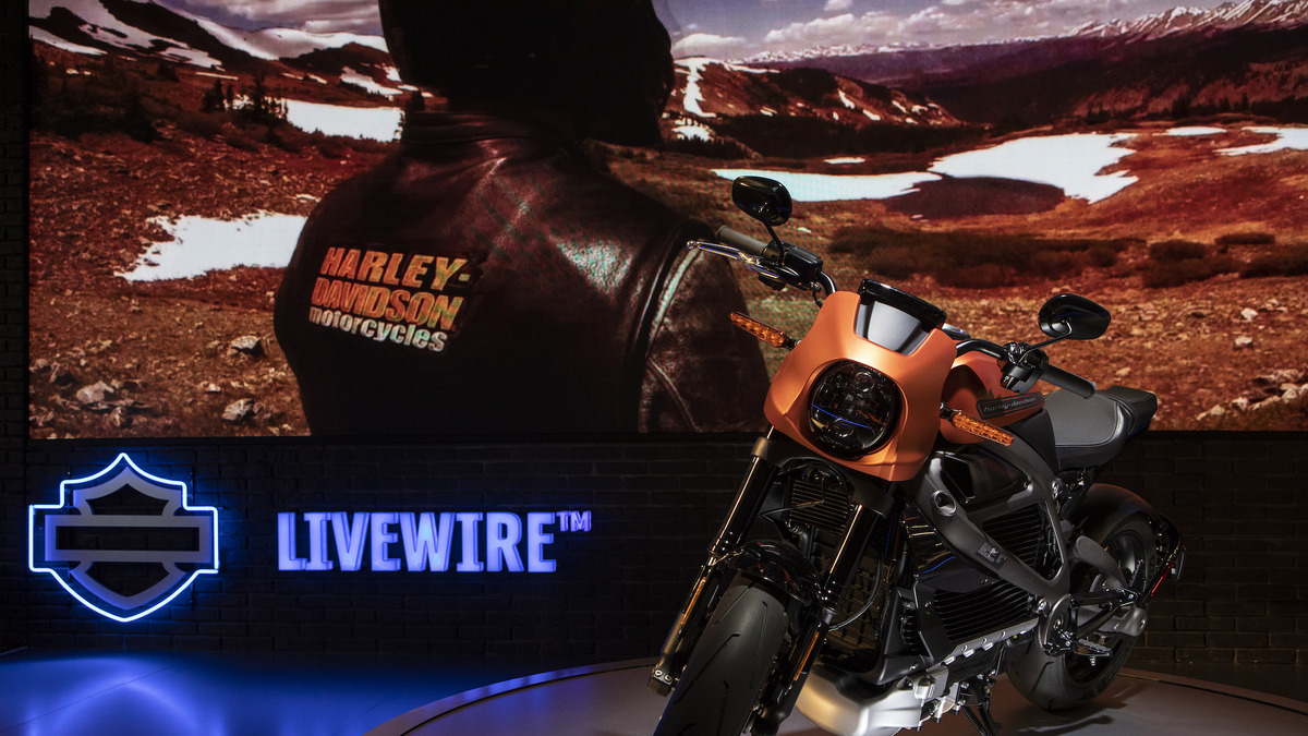 ハーレーダビッドソン 電動バイク ライブワイヤー の詳細発表 Eicma 18 写真追加 レスポンス Response Jp ハーレーダビッドソン 電動バイク ライブワイヤー の詳細発表 Eicma 18 写真追加 レスポンス Response Jp