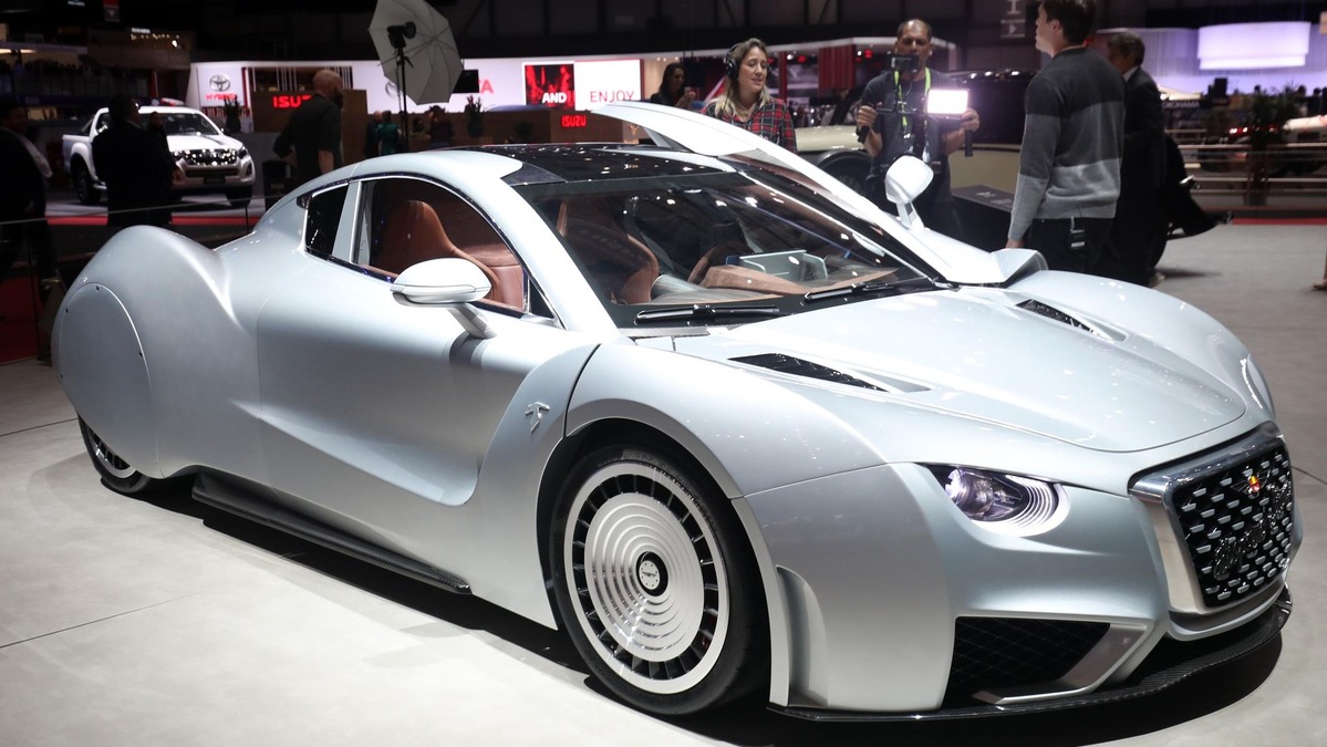 往年の高級車ブランド イスパノスイザから1019馬力電動グランドツアラー カルメン 登場 ジュネーブモーターショー19 レスポンス Response Jp 往年の高級車ブランド イスパノスイザから1019馬力電動グランドツアラー カルメン 登場 ジュネーブモーターショー19 レスポンス Response Jp