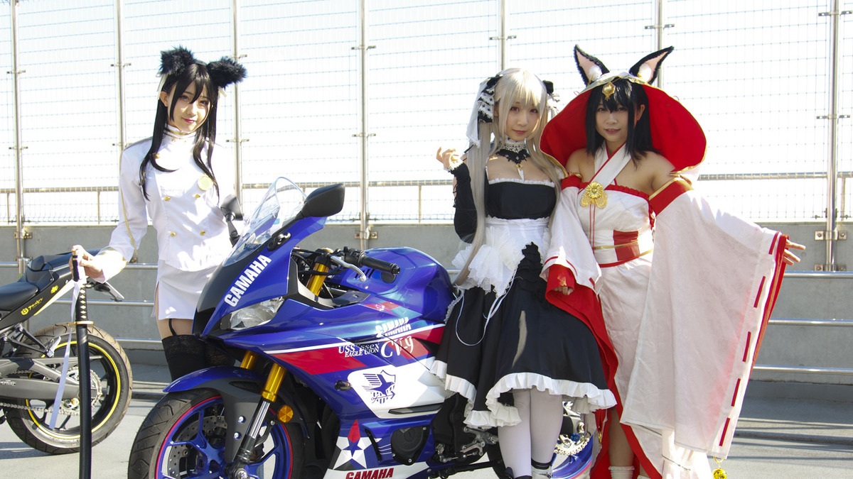 コミケ ヤマハ Yzf R25 と アズールレーン で人気コスプレイヤーの撮影会 東京モーターショー19 レスポンス Response Jp コミケ ヤマハ Yzf R25 と アズールレーン で人気コスプレイヤーの撮影会 東京モーターショー19 レスポンス Response Jp