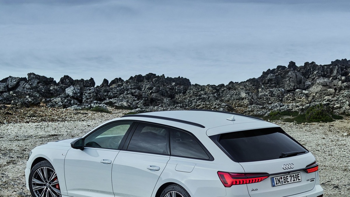 アウディ A6 アバント 新型に新世代phv 燃費52 6km リットル 欧州発表 レスポンス Response Jp