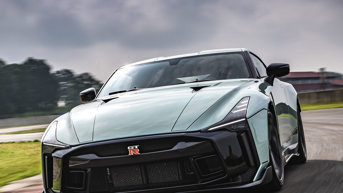日産 Gt R 50 By Italdesign 市販モデルを発表 7馬力に強化 レスポンス Response Jp 日産 Gt R 50 By Italdesign 市販モデルを発表 7馬力に強化 レスポンス Response Jp