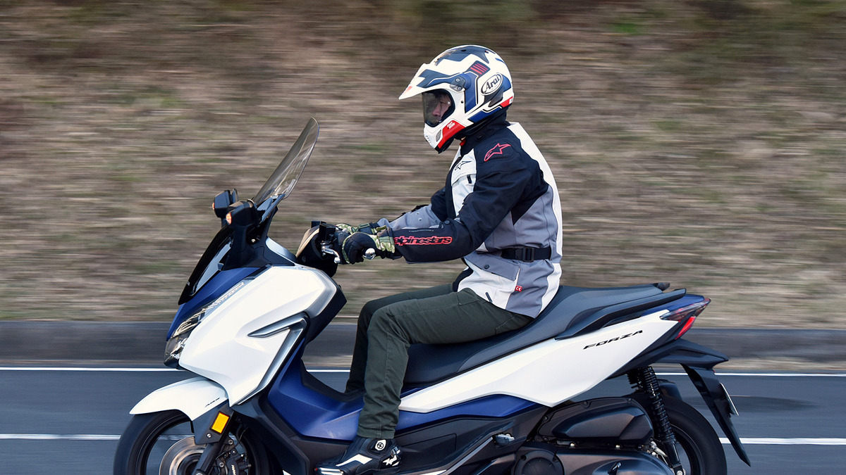 ホンダ フォルツァ 試乗 脱ビグスク宣言 大人になったアナタへ 青木タカオ レスポンス Response Jp ホンダ フォルツァ 試乗 脱ビグスク宣言 大人になったアナタへ 青木タカオ レスポンス Response Jp