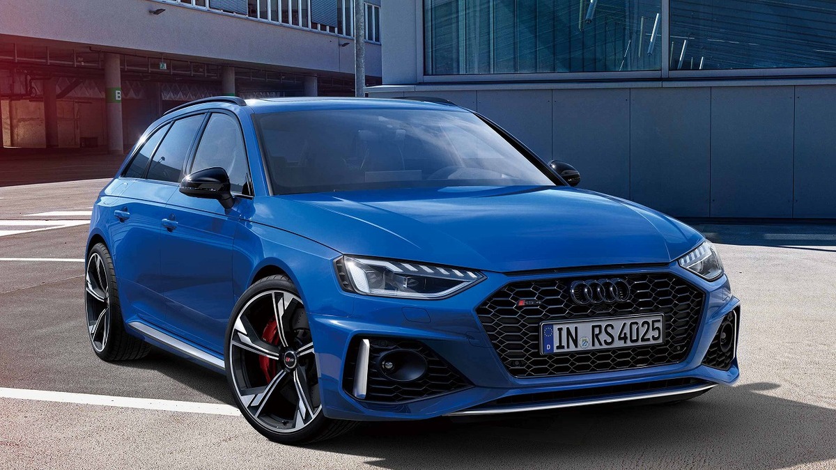 アウディ Rsモデル誕生25周年 4車種一部改良とともに限定車3車種を発売へ レスポンス Response Jp