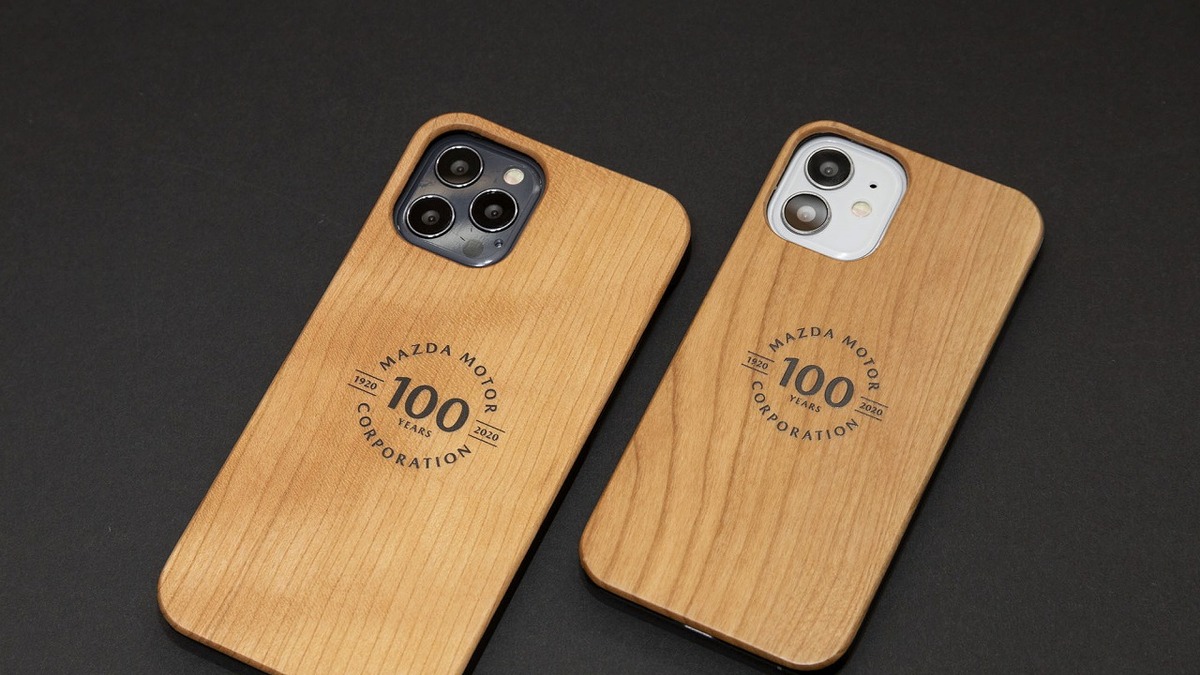 マツダ100周年記念 天然チェリーウッドのiphone12用ケース発売 レスポンス Response Jp