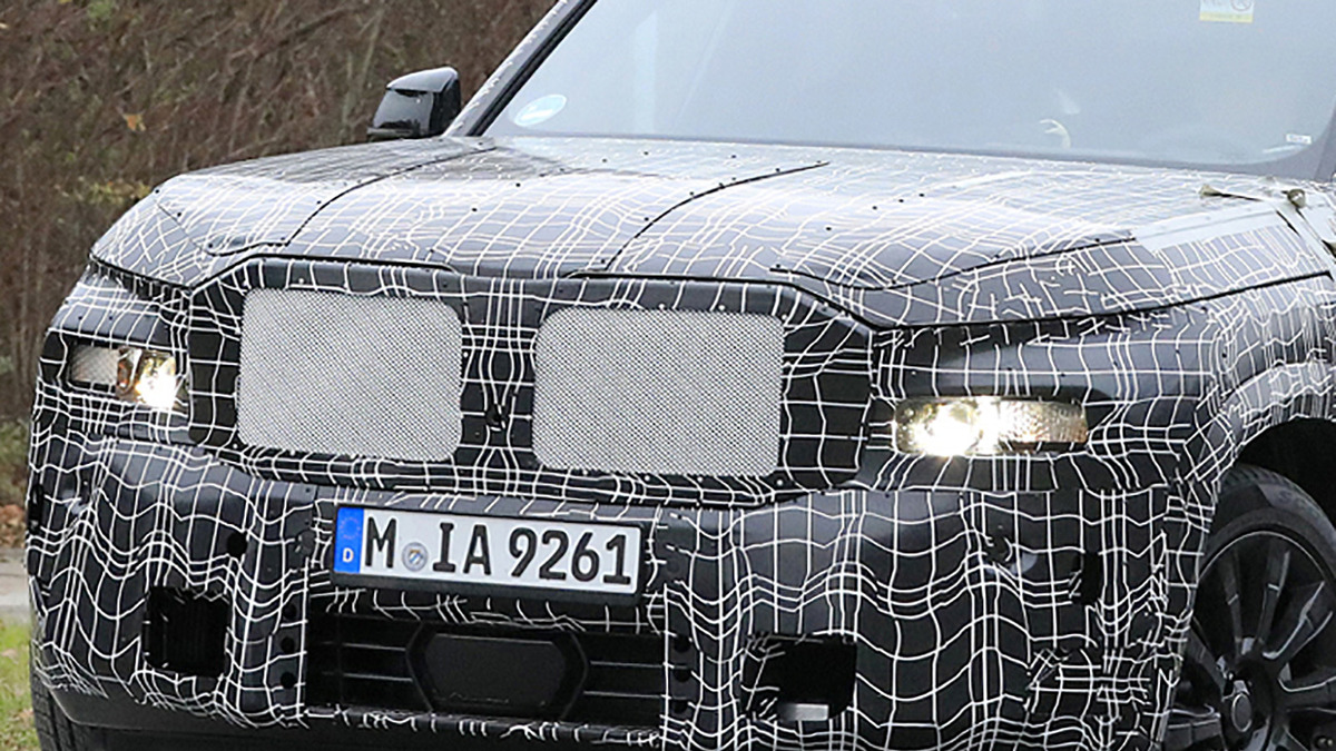ライトは2段構え Bmw最大のクーペsuv X8 ド迫力の最新プロトタイプ レスポンス Response Jp ライトは2段構え Bmw最大のクーペsuv X8 ド迫力の最新プロトタイプ レスポンス Response Jp