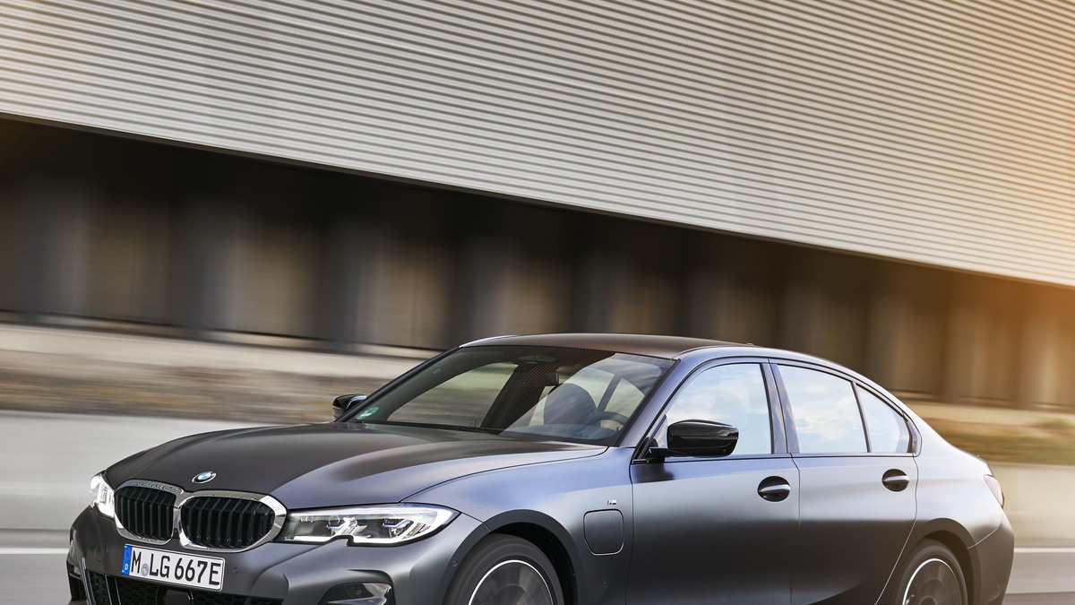 Bmw 3シリーズ に入門phv 3e 燃費は76 9km リットル 3月に欧州設定 レスポンス Response Jp Bmw 3シリーズ に入門phv 3e 燃費は76 9km リットル 3月に欧州設定 レスポンス Response Jp