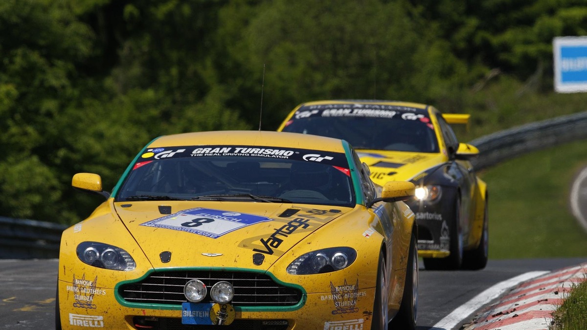 アストンマーチン 4つのレースプログラム ヴァンテージgt4 投入 レスポンス Response Jp アストンマーチン 4つのレースプログラム ヴァンテージgt4 投入 レスポンス Response Jp