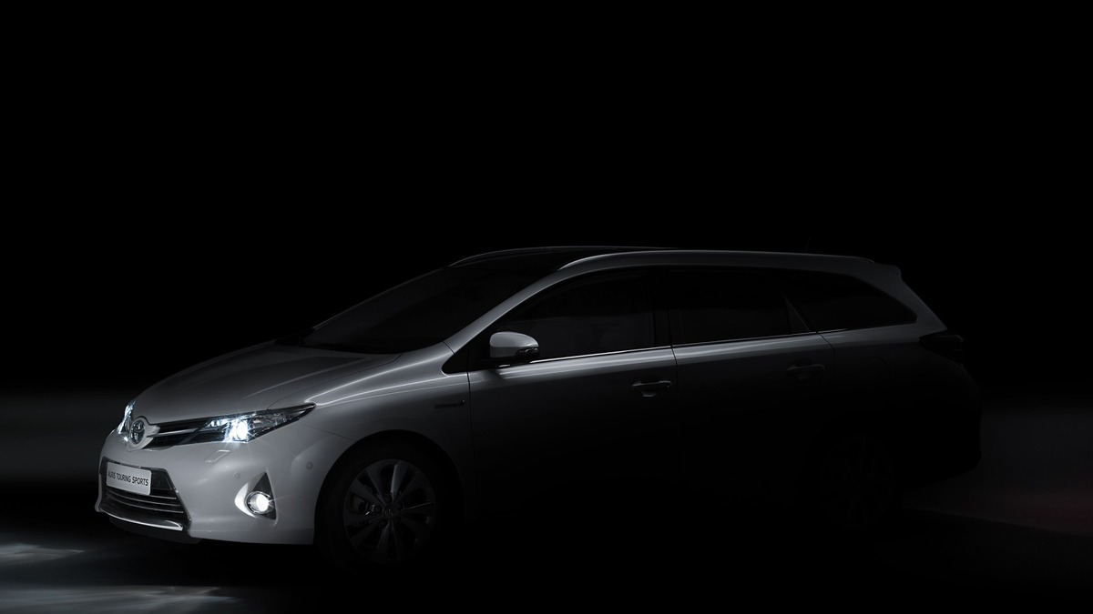 パリモーターショー12 トヨタ オーリス 新型 欧州にワゴンが新登場 レスポンス Response Jp パリモーターショー12 トヨタ オーリス 新型 欧州にワゴンが新登場 レスポンス Response Jp