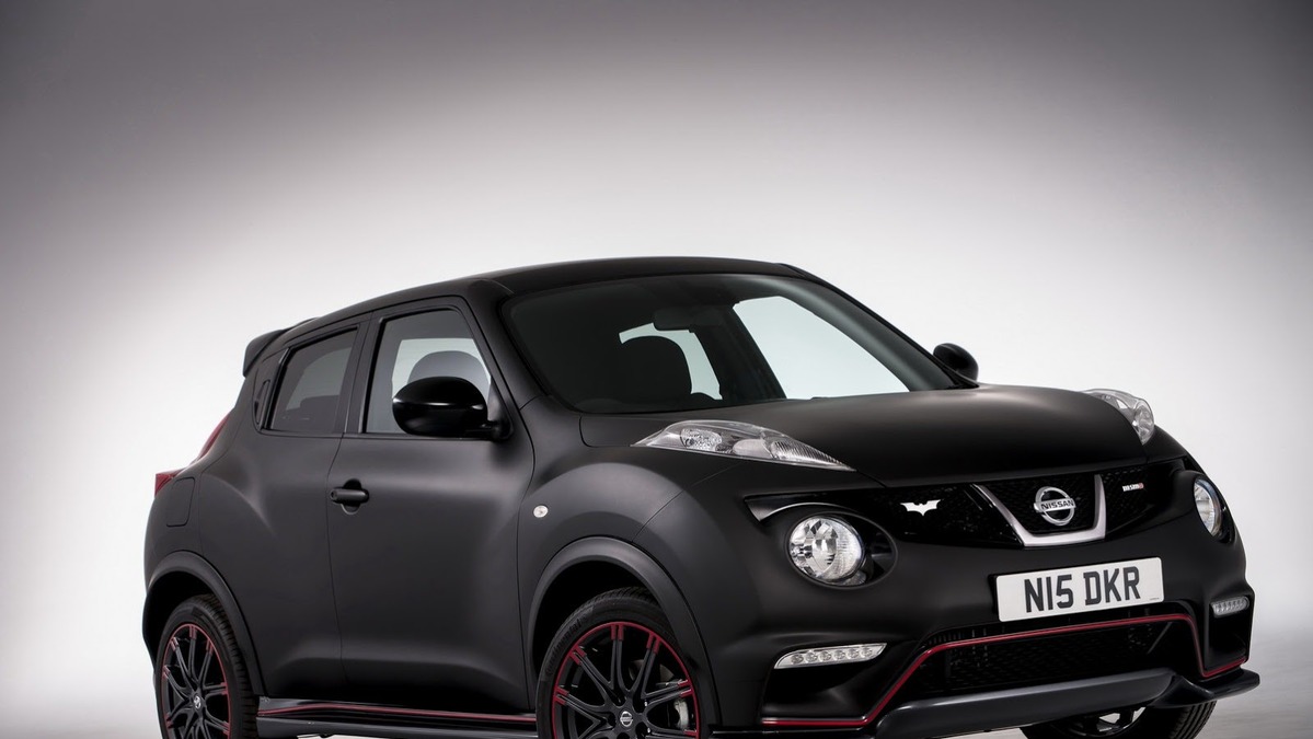 日産ジューク Nismo 黒一色のワンオフモデル バットマン仕様 レスポンス Response Jp 日産ジューク Nismo 黒一色のワンオフモデル バットマン仕様 レスポンス Response Jp