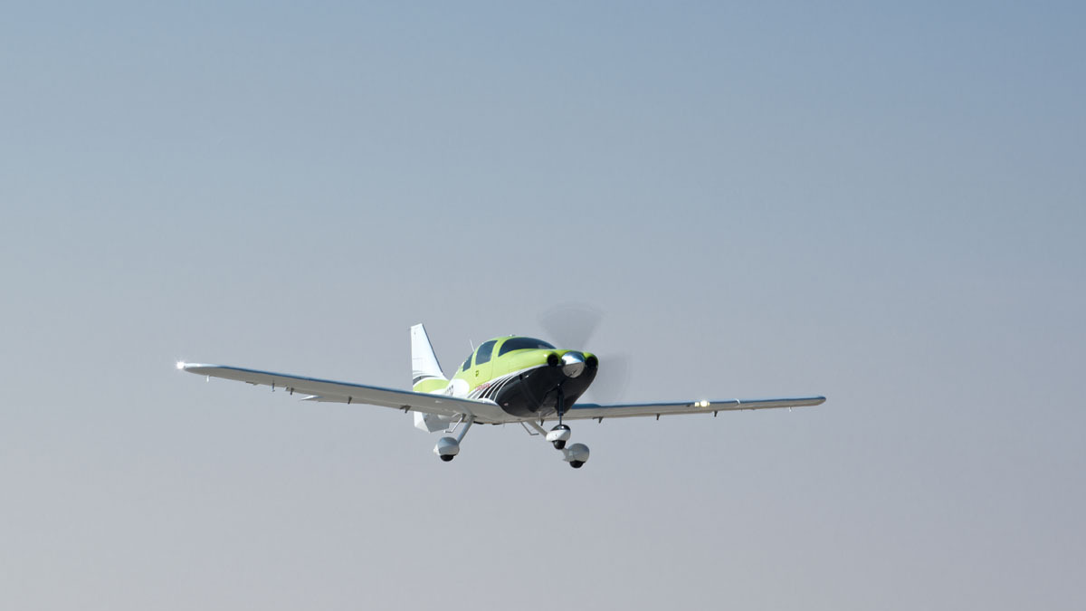 セスナ 単発プロペラ機 Ttx が最初の生産飛行に成功 レスポンス Response Jp セスナ 単発プロペラ機 Ttx が最初の生産飛行に成功 レスポンス Response Jp