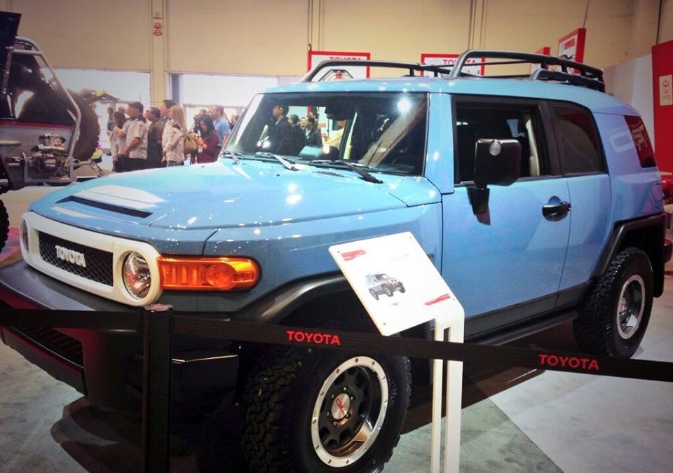 Semaショー13 トヨタ Fjクルーザー 米国で最終モデル 限定2500台のオフロード仕様 レスポンス Response Jp