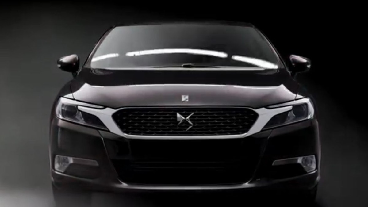 シトロエン Ds シリーズに最新作 Ds 5ls 名車 Ds が変身 動画 レスポンス Response Jp シトロエン Ds シリーズに最新作 Ds 5ls 名車 Ds が変身 動画 レスポンス Response Jp