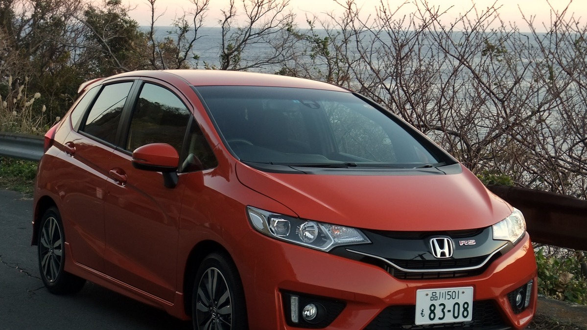 ホンダ フィットrs 900km試乗 回して楽しい爽快エンジン エコランせずとも好燃費 井元康一郎 レスポンス Response Jp ホンダ フィットrs 900km試乗 回して楽しい爽快エンジン エコランせずとも好燃費 井元康一郎 レスポンス Response Jp